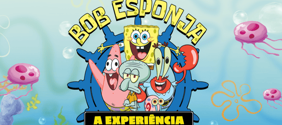 Personagens de Bob Esponja em um painel temático da Fenda do Biquíni