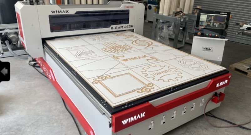 MAKINA FREZIMI CNC 2136