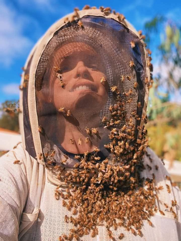 How to Choose the Right Beekeeping Suit: Complete Safety & Comfort Guide for All Seasons