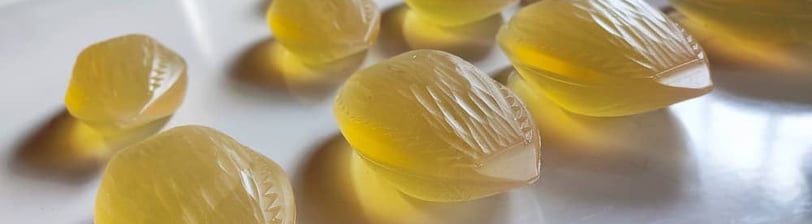 a bunch of yellow gummy gummy gummy gummy gummy gummy
