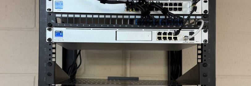 unifi network rack with unifi switches and a unif UDM SE