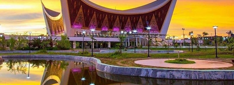 pakej padang istana