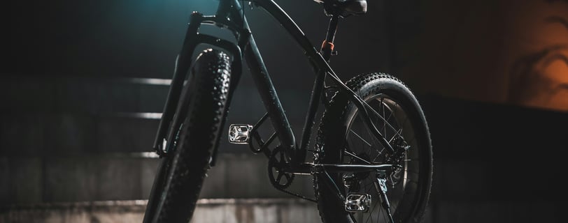 a bicycle with a bright light on it