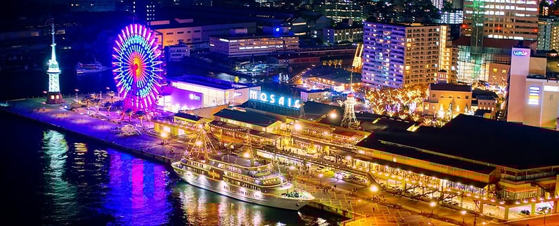 Mosaic ferris wheel in Kobe Harbourland at night