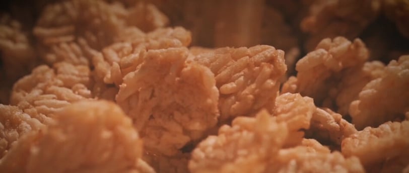 a bunch of fried Thai rice crackers