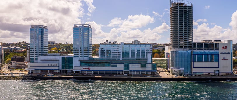 Mall Paseo Costanera - Grabado de patentes en Puerto Montt