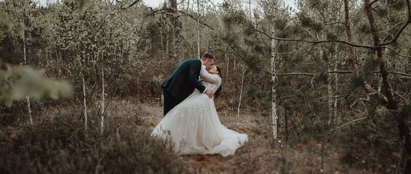 Vestuvių fotografė Ieva Vos- reportažinė vestuvių fotosesija