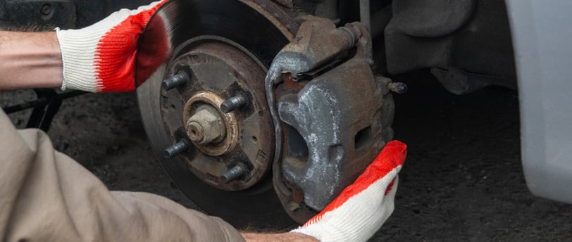 changer ses plaquettes de freins - trivisionauto.fr
