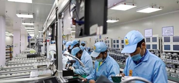 Dixon Technologies vs. PG Electroplast: A Comprehensive Analysis of India's Top EMS Stocks