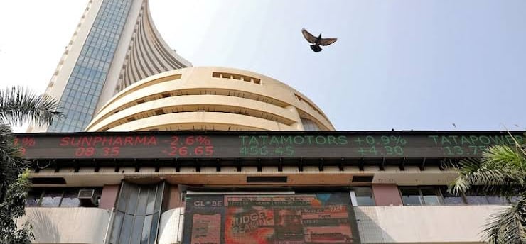 BSE and MCX Stocks Soar: The Impact of SEBI's New F&O Regulations