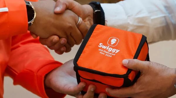 Swiggy Share Price Plunges Over 7% Amid Q3 Loss Surge: Buy, Sell, or Hold?