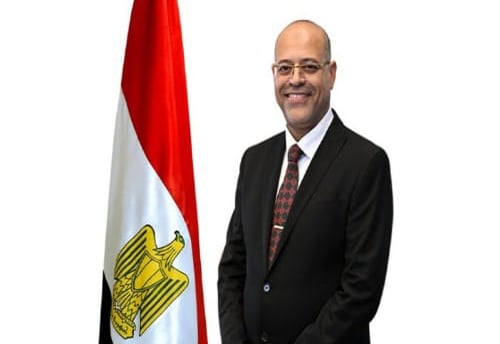 وزير العمل: الخميس 24 يوليو إجازة رسمية مدفوعة الأجر