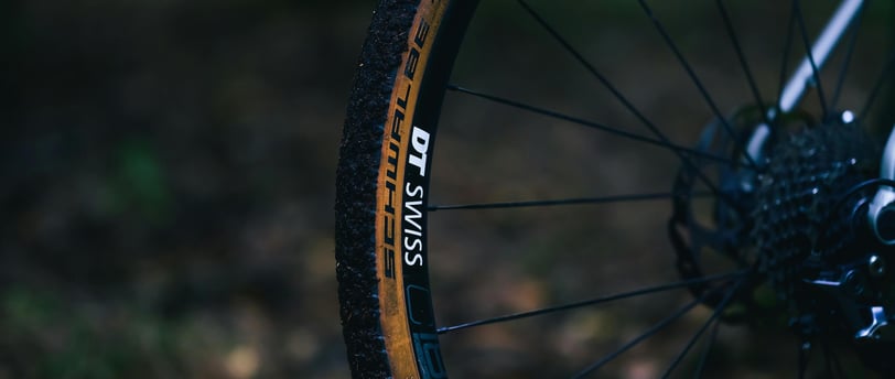 a bicycle tire with a tire on the tire