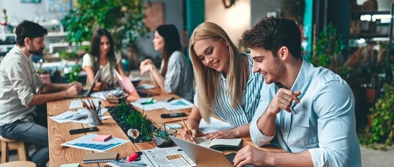 Persone dentro un Coworking di Cospaces