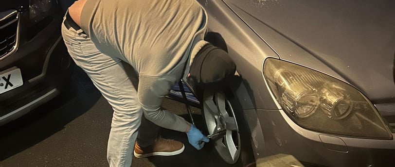 tyre fitting