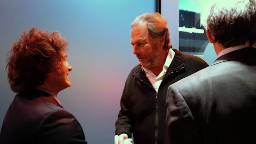 Dvos 2025: Javier Milei y Marc Benioff CEO de Salesforce
