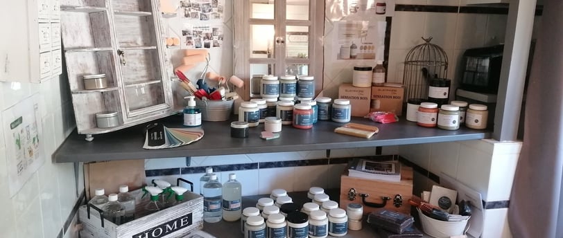 Le P'tit bonheur devient revendeur des peintures et produits Eléonore Déco