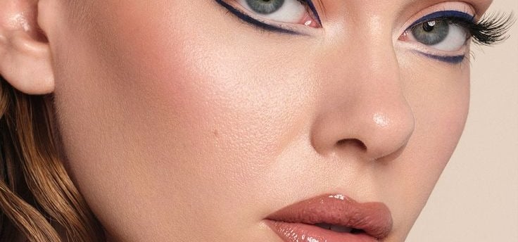 cara-membuat-eye-makeup-dramatis-tanpa-ribet