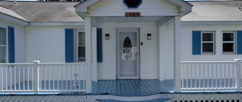 guys power wash & detailing abell md house wash after pressure washing front porch
