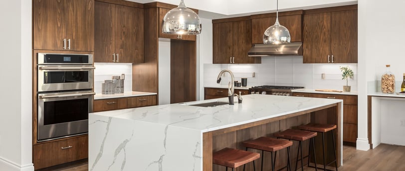 Modern kitchen renovation project in London, Ontario by 17 Renovations.