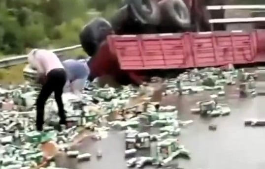 Heineken olut rekka kaatui Argentiinassa
