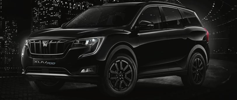 Mahindra XUV700 Ebony Edition