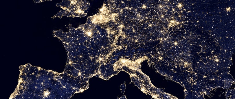 imagem do continente europeu durante a noite