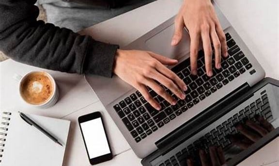 Wix vs. WordPress vs. Hostinger Builder – Ktorý je pre vás ten pravý?