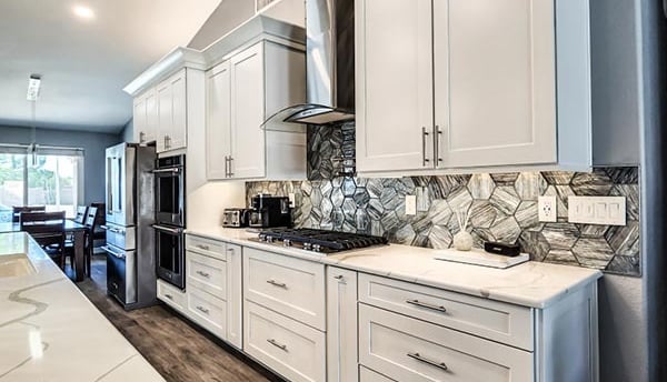 Kitchen remodeling consultation with Buckeye AZ homeowner and contractor