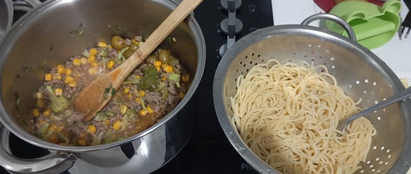 Macarrao-com-brocolis 
