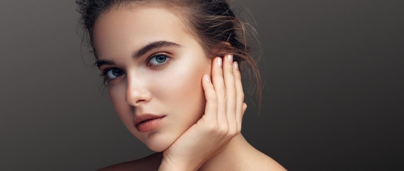 soin du visage esthéticienne,soin du visage femme