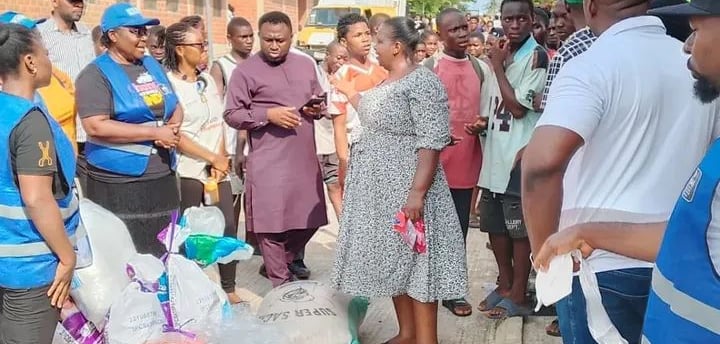 WRAHI NIGERIA Team's visit to the IDP camp at Markurdi International Market 