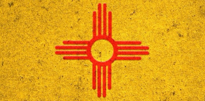 a flag of the state of new mexico