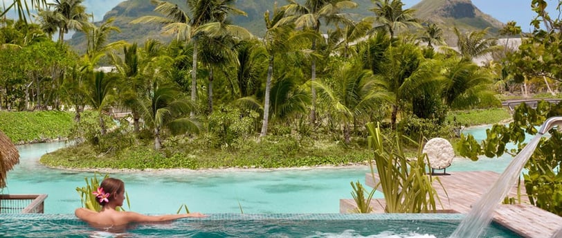four seasons Moorea, Tahiti luxury hotels