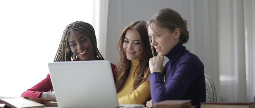 women online shopping