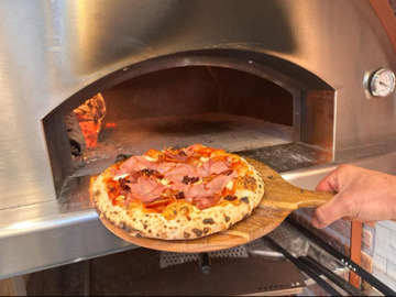 Best gluten free food pizza van catering in cambridgeshire near me part birthday business corporate