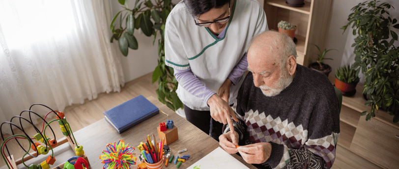 Panti Jompo atau Dementia Care Facility? Mengetahui Perbedaannya