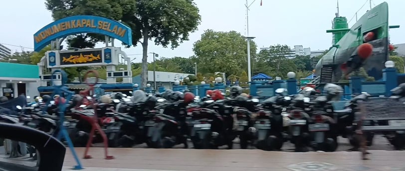 Wisata Monumen Kapal Selam Surabaya MONKASEL