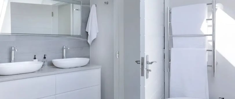 Bathroom Deep Cleaning