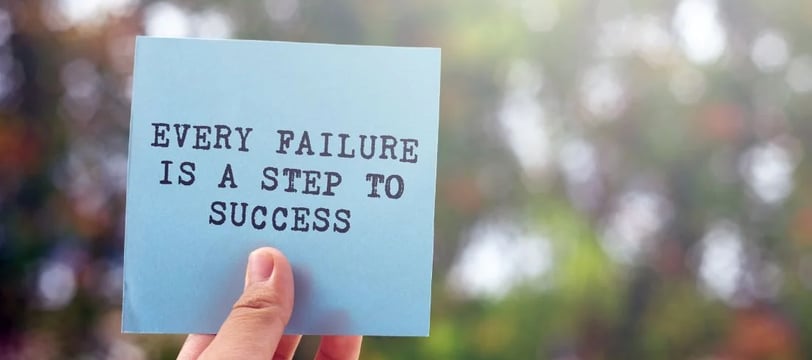 every-failure-is-a-step-to-success-inspirational-quotes-dilsebatein-09