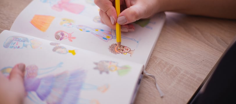 Ilustración personalizada que muestra el estilo artístico de Blanck&White Design Studio.