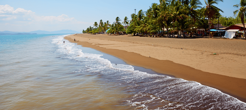 vista da praia em puntarenas costa rica