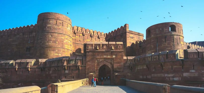 Agra Fort, featured on MyTripJunction.com travel blog.