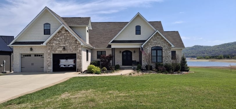 Near Me house wash in Bean Station, Tn 37708 by Bobs Pressure Washing Services in Bulls Gap, Tn 37711 1