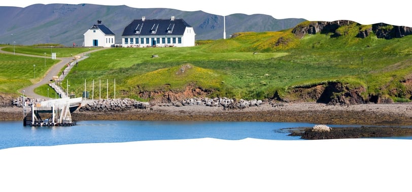 Foto de fundo da página com vista panorâmica do Mar do Norte na Europa, revelando águas profundas, c