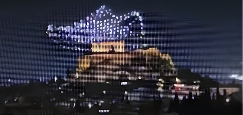Drones formam a imagem de um tênis, à noite, sobre a Acrópole, em Atenas (crédito ZUMA Press).