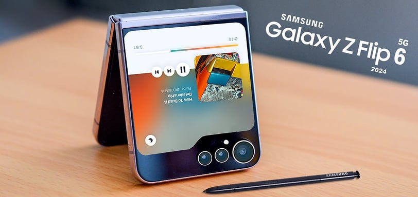 a samsung galaxy note 2 flip case with a pen
