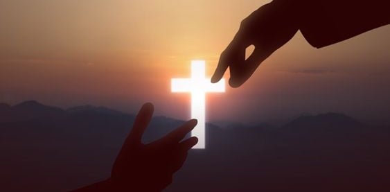 10 Benefits of Reading the Bible