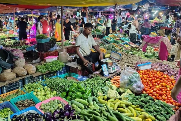 Vegetable Market Near me in Noida Sector 76
