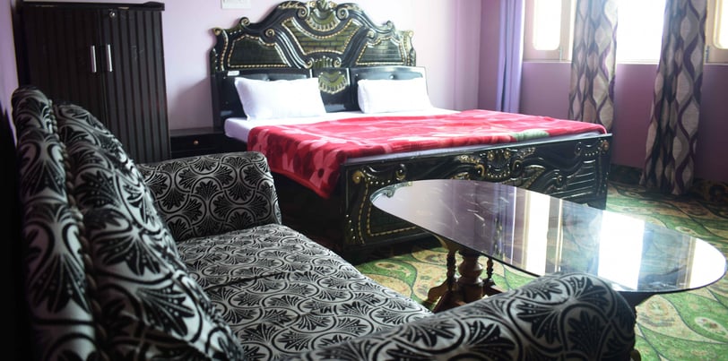 comfortable room available in kishtwar